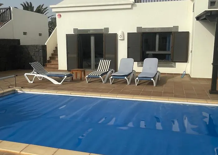 Holiday home Faro Park Bella Heated Pool