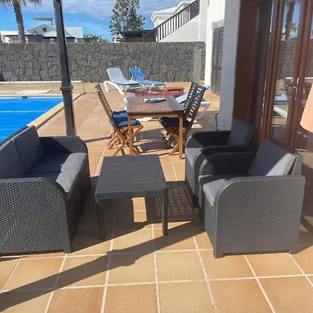 Holiday home Faro Park Bella Beheizter Pool *
